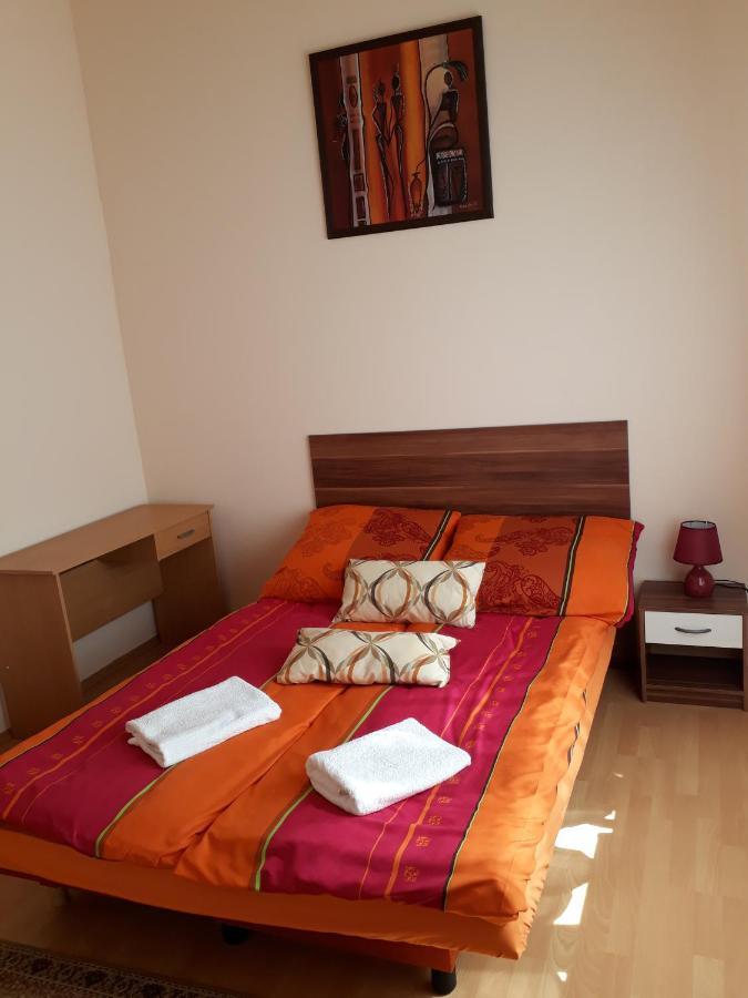 Piac Utcai Apartman 德布勒森 外观 照片