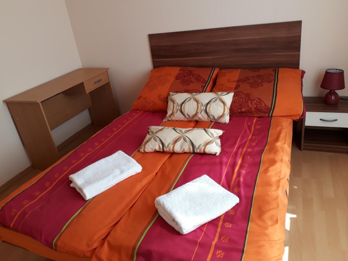 Piac Utcai Apartman 德布勒森 外观 照片